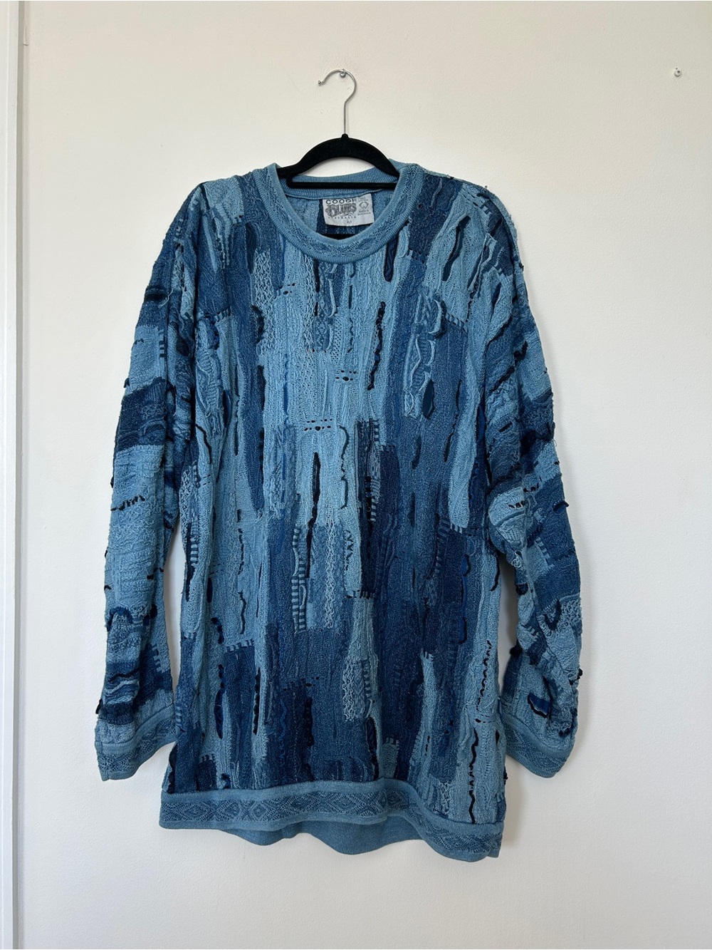 COOGI Blues Men's Crewneck Sweater